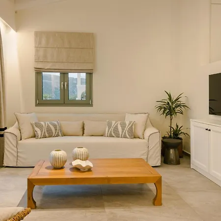 Villa Avaton By Vintage Travel