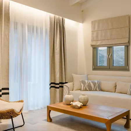 Vila Avaton By Vintage Travel *
