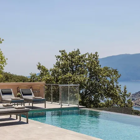 Avaton By Vintage Travel *