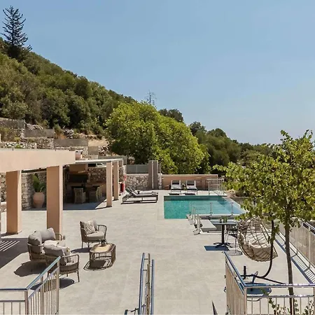 Avaton By Vintage Travel Villa *