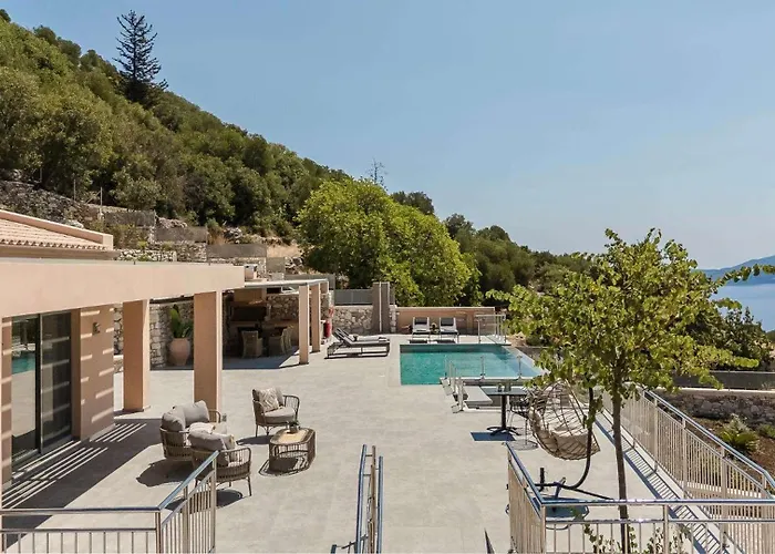 Avaton By Vintage Travel Villa *